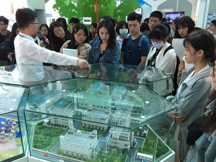 107學年度－華醫多元職輔列車 (青年發展署)圖片