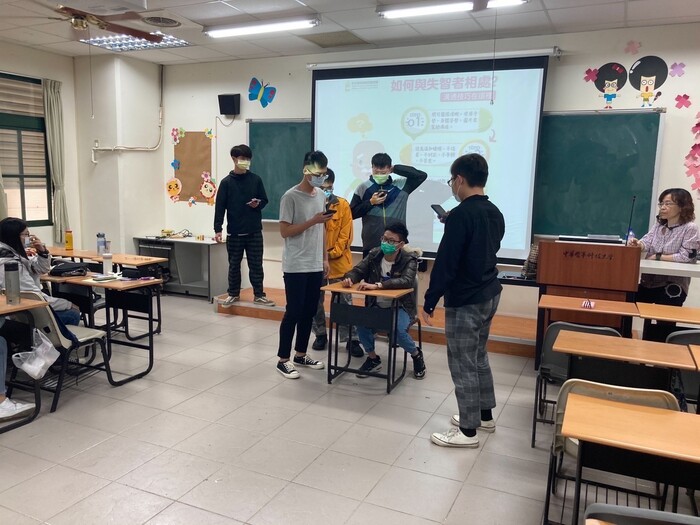 長期照顧實務人才培育學程-專精課程-進階照顧理論與實務-角色模擬溝通情境演練圖片