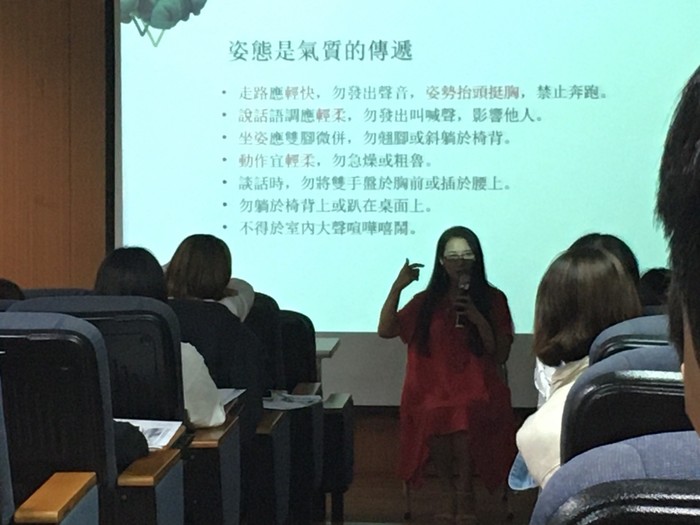 108學年度－聽，職涯的聲音 (學生事務與輔導工作計畫)圖片